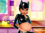Catwoman enceinte jeu